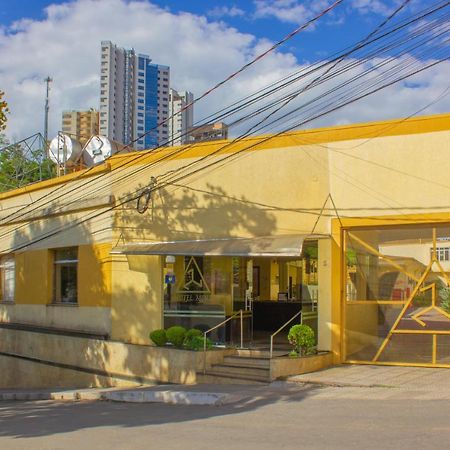 Hotel Meri Conselheiro Lafaiete Zewnętrze zdjęcie