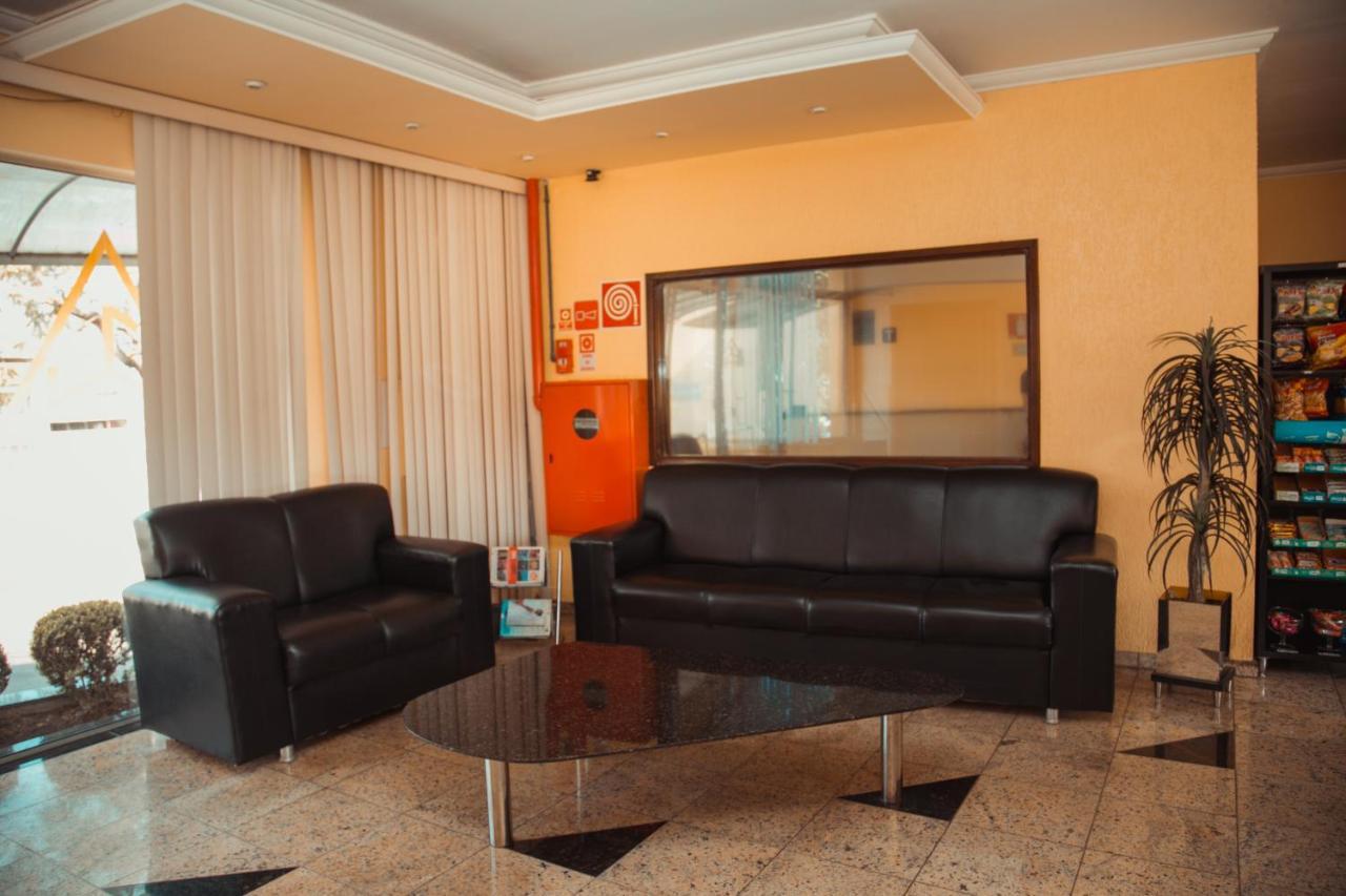 Hotel Meri Conselheiro Lafaiete Zewnętrze zdjęcie