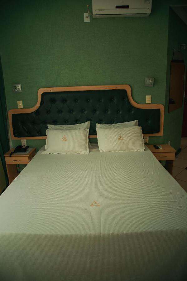Hotel Meri Conselheiro Lafaiete Zewnętrze zdjęcie