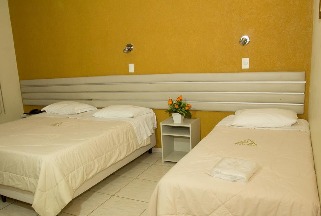 Hotel Meri Conselheiro Lafaiete Zewnętrze zdjęcie